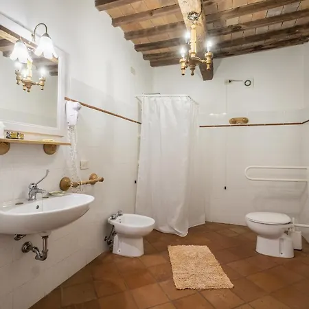 Podere La Montalla Villa *